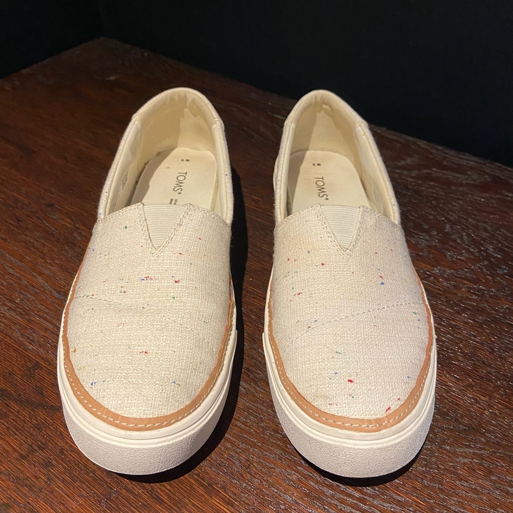 Toms Women's Slip-On sneaker
